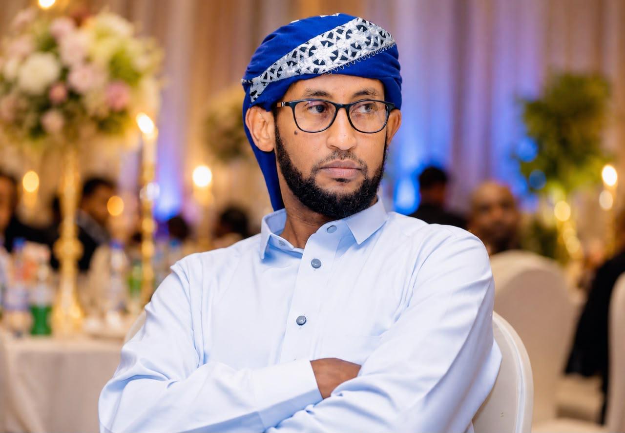 الأستاذ عبدالخالق عثمان محمد